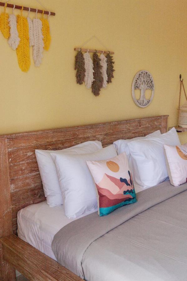 The Spare Room Bali Canggu Extérieur photo