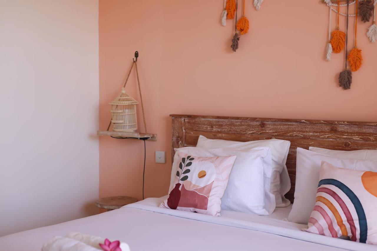 The Spare Room Bali Canggu Extérieur photo